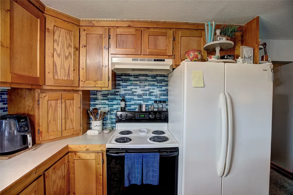 904 4th Street E Polson MT 59860