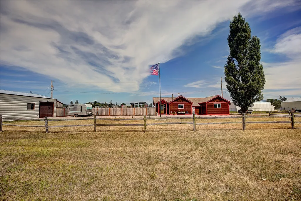 904 4th Street E Polson MT 59860