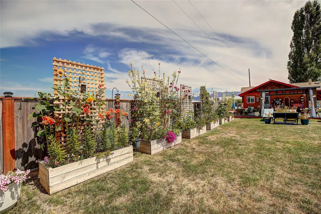 904 4th Street E Polson MT 59860