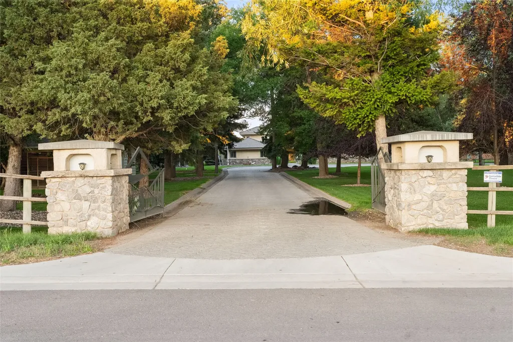 2715 Park Garden Lane Great Falls MT 59404