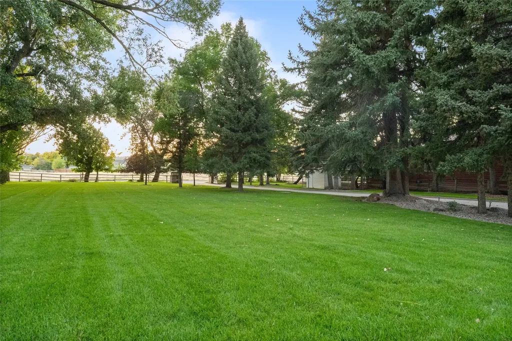 2715 Park Garden Lane Great Falls MT 59404