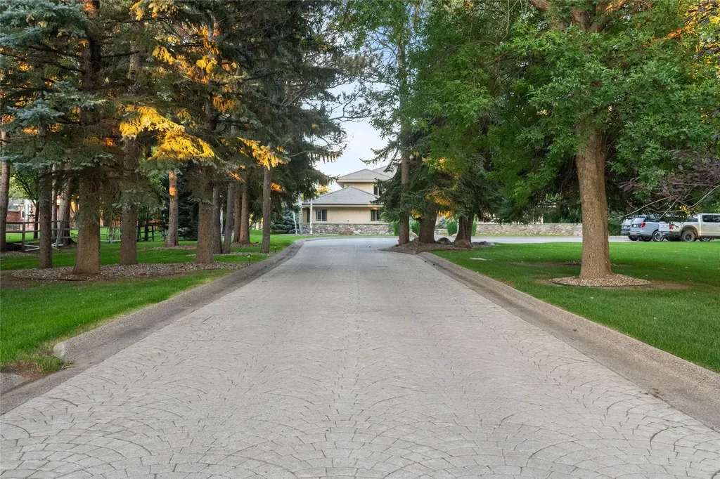 2715 Park Garden Lane Great Falls MT 59404