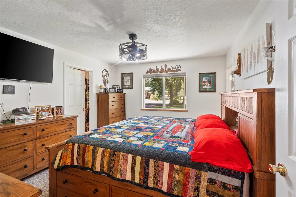 153 Bighorn Way Troy MT 59935
