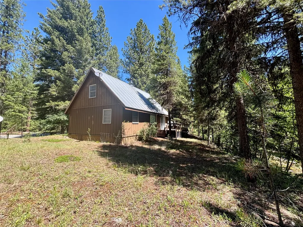 7076 Nez Perce Road Darby MT 59829