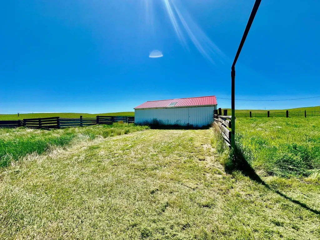 661 Dovetail Valentine Road Winnett MT 59087