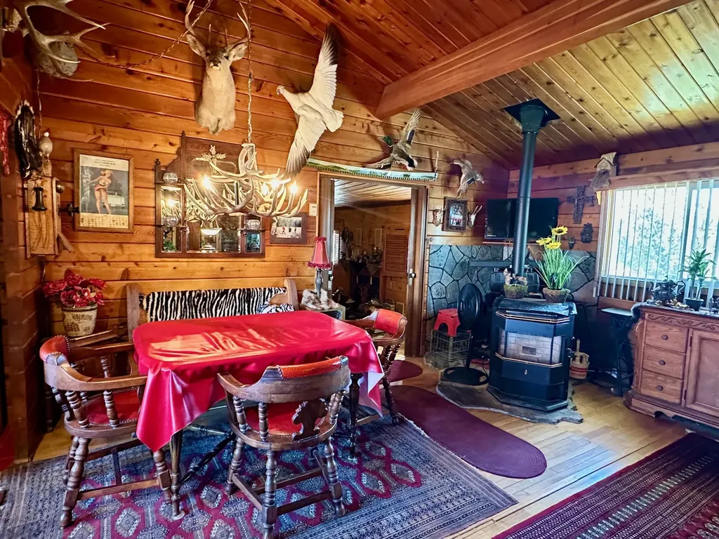 661 Dovetail Valentine Road Winnett MT 59087