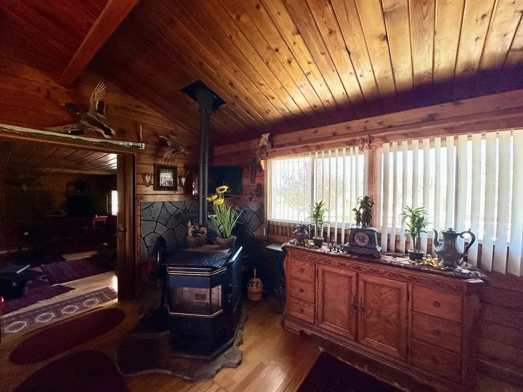 661 Dovetail Valentine Road Winnett MT 59087