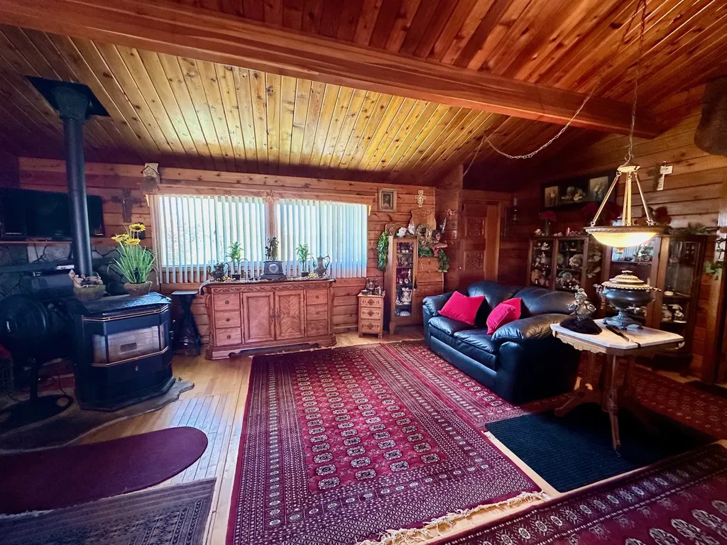661 Dovetail Valentine Road Winnett MT 59087
