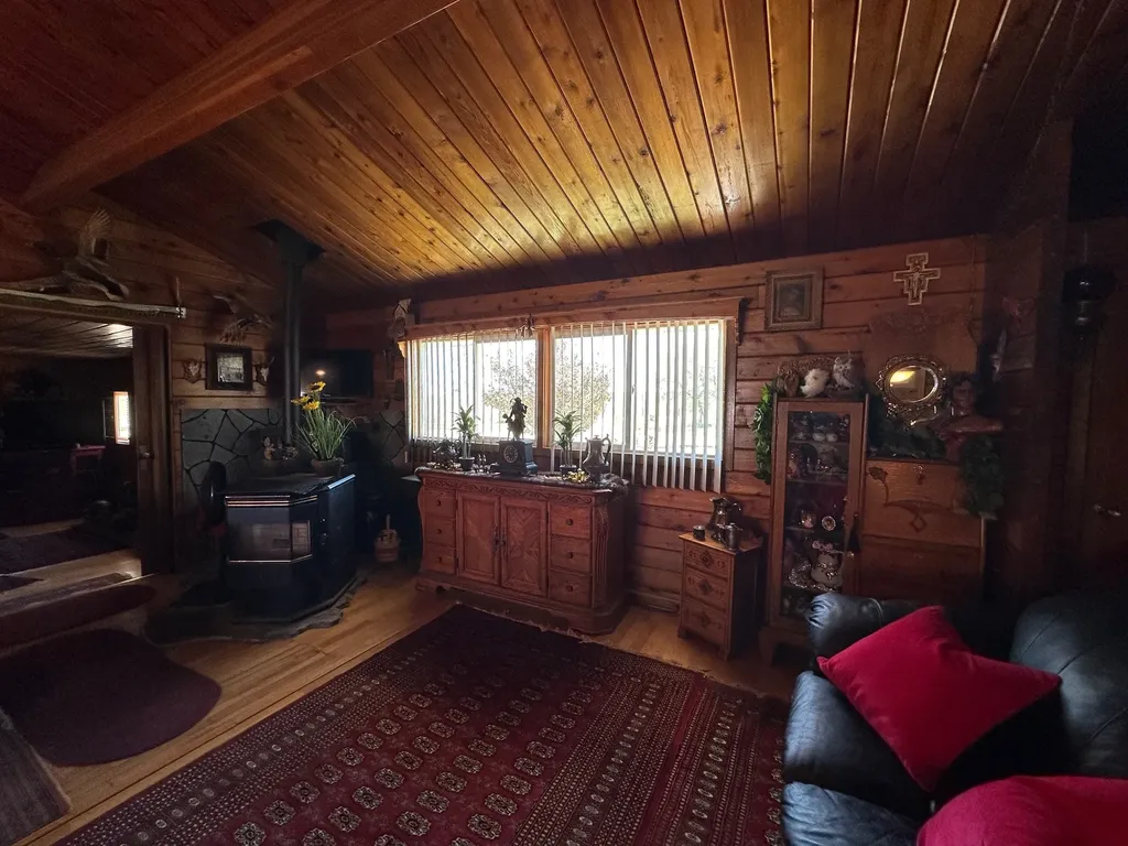 661 Dovetail Valentine Road Winnett MT 59087