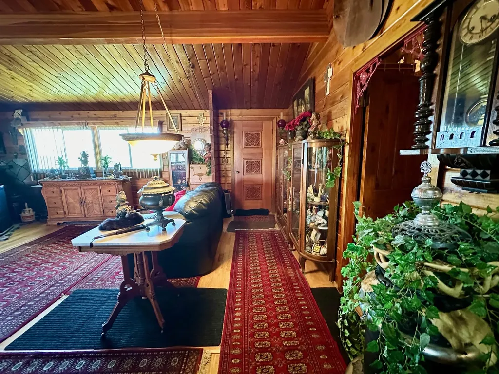 661 Dovetail Valentine Road Winnett MT 59087