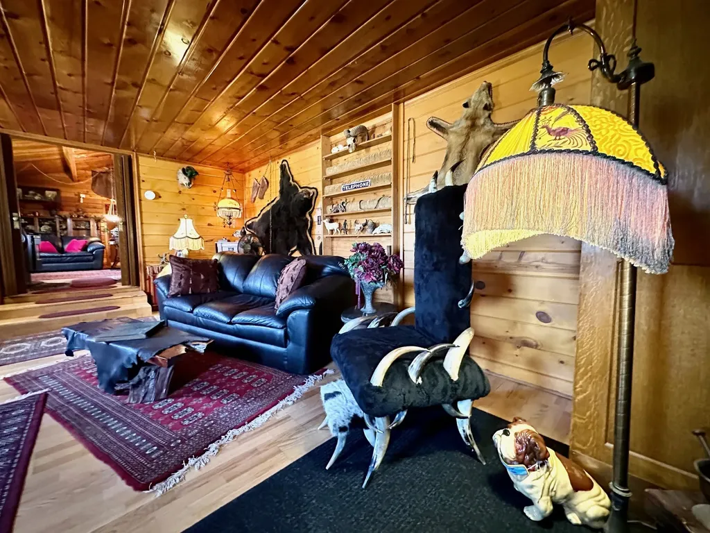 661 Dovetail Valentine Road Winnett MT 59087