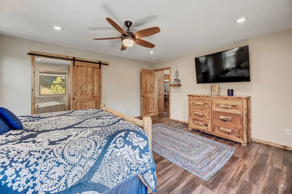 617 Mcclellan Creek Road Clancy MT 59634