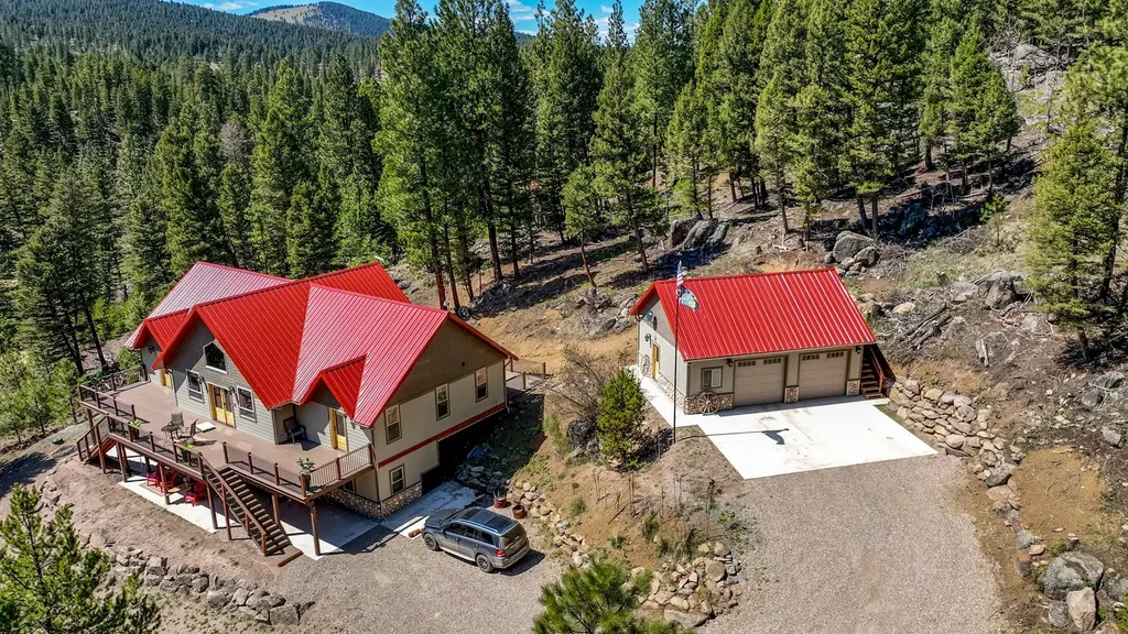 617 Mcclellan Creek Road Clancy MT 59634