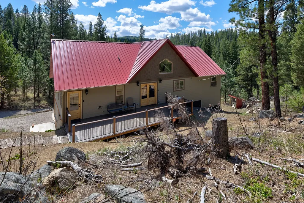 617 Mcclellan Creek Road Clancy MT 59634
