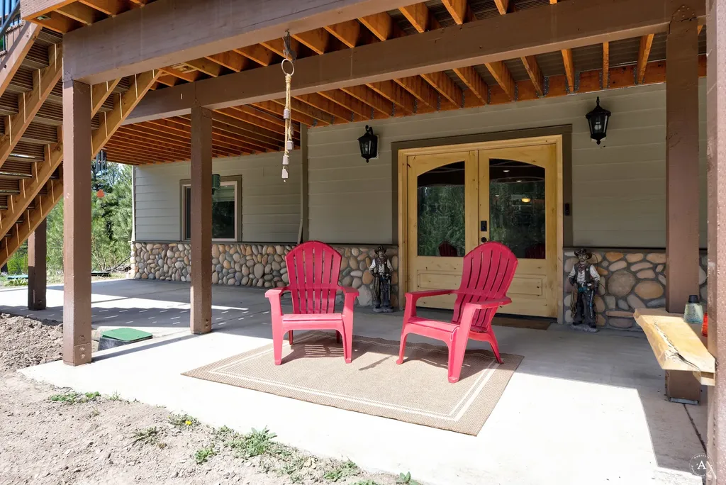 617 Mcclellan Creek Road Clancy MT 59634