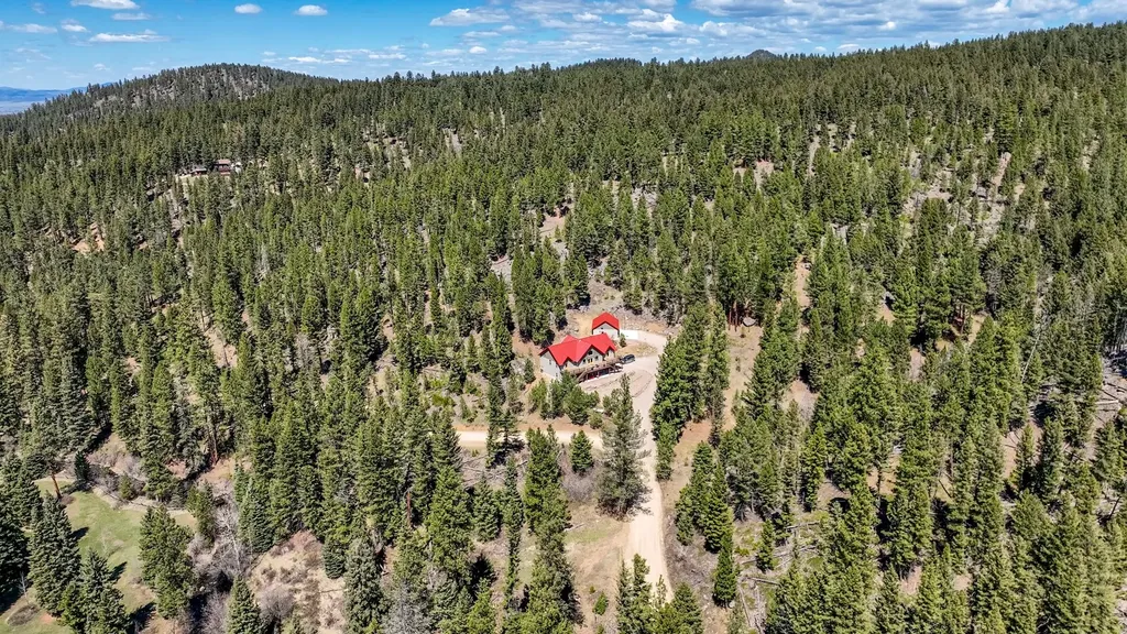 617 Mcclellan Creek Road Clancy MT 59634