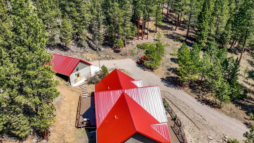 617 Mcclellan Creek Road Clancy MT 59634