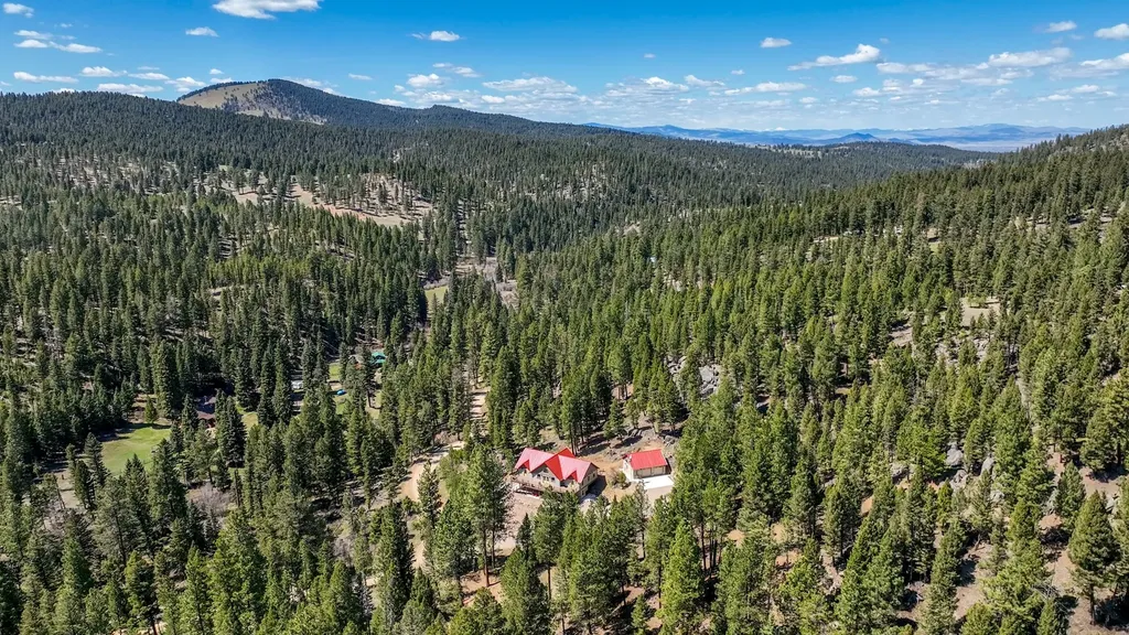 617 Mcclellan Creek Road Clancy MT 59634