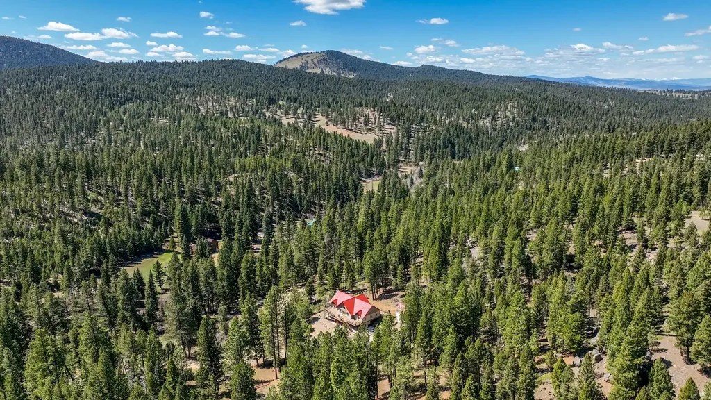 617 Mcclellan Creek Road Clancy MT 59634