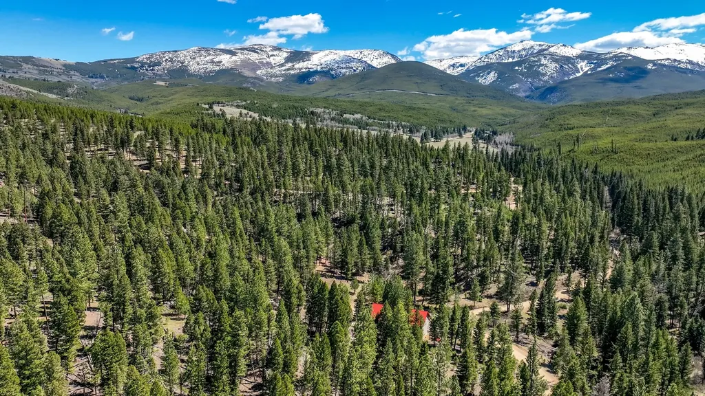 617 Mcclellan Creek Road Clancy MT 59634