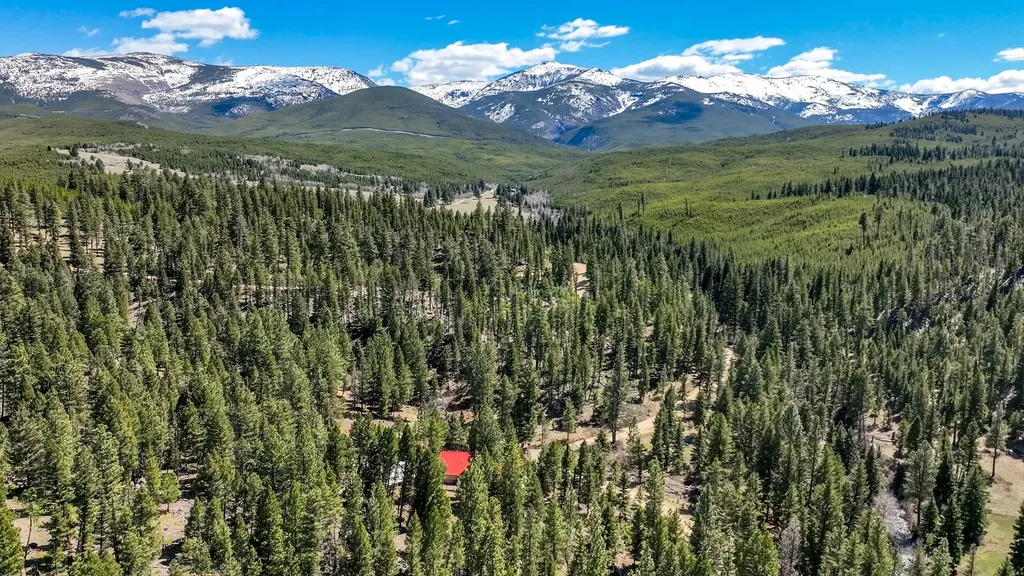 617 Mcclellan Creek Road Clancy MT 59634