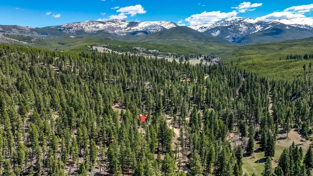 617 Mcclellan Creek Road Clancy MT 59634