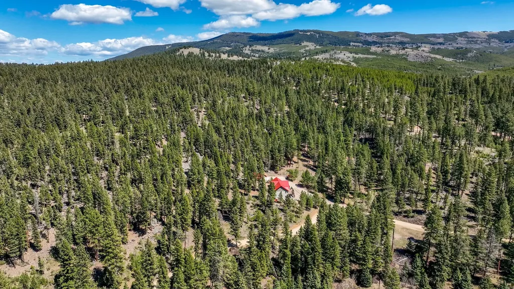 617 Mcclellan Creek Road Clancy MT 59634