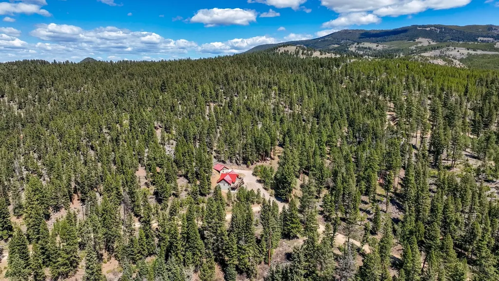 617 Mcclellan Creek Road Clancy MT 59634