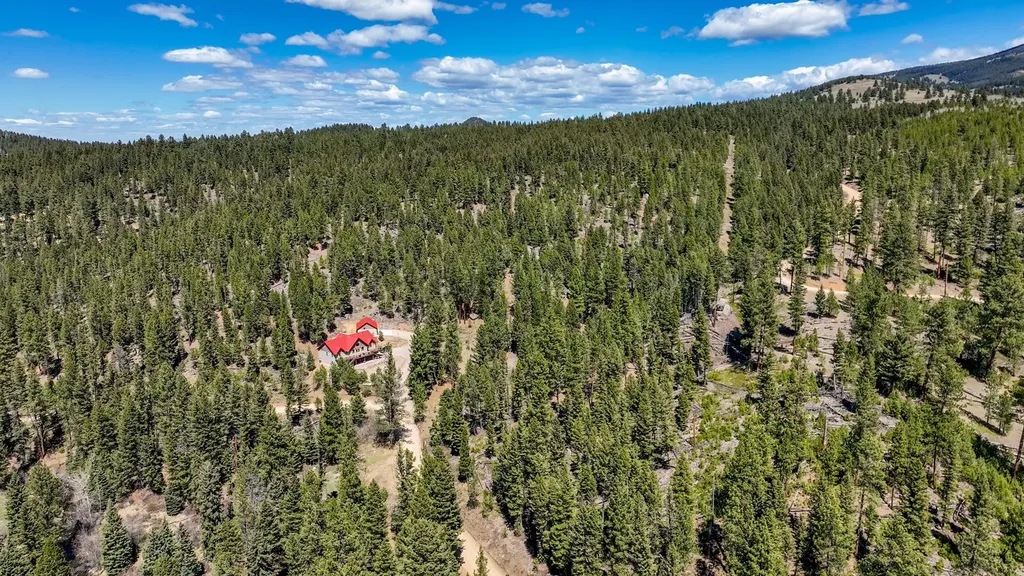 617 Mcclellan Creek Road Clancy MT 59634
