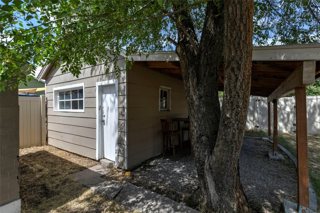 1538 S 8th Street W Missoula MT 59801