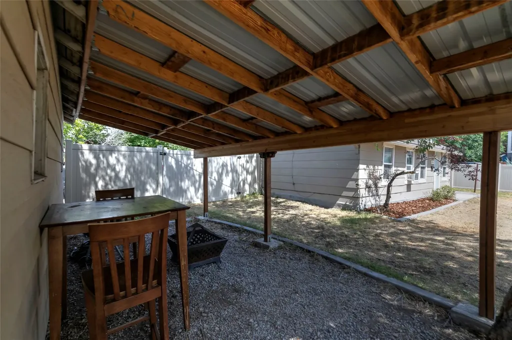 1538 S 8th Street W Missoula MT 59801