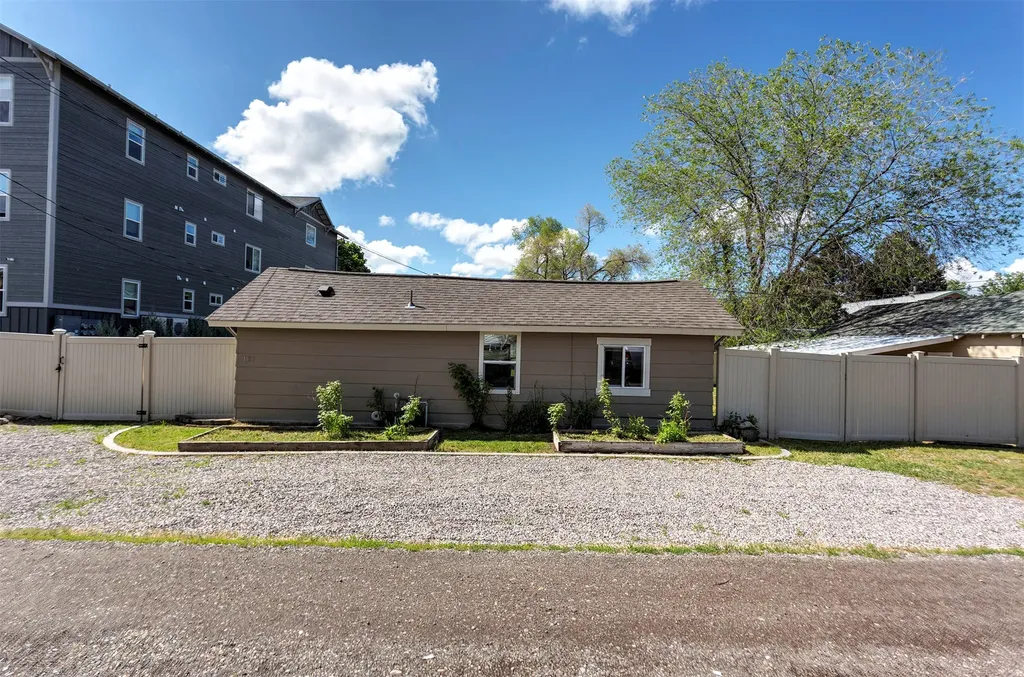 1538 S 8th Street W Missoula MT 59801