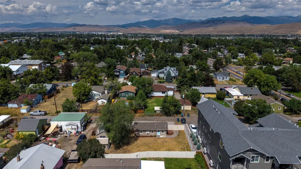 1538 S 8th Street W Missoula MT 59801