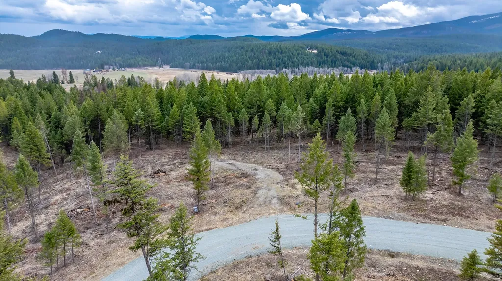 Nhn Lot #33 Osprey Loop Eureka MT 59917