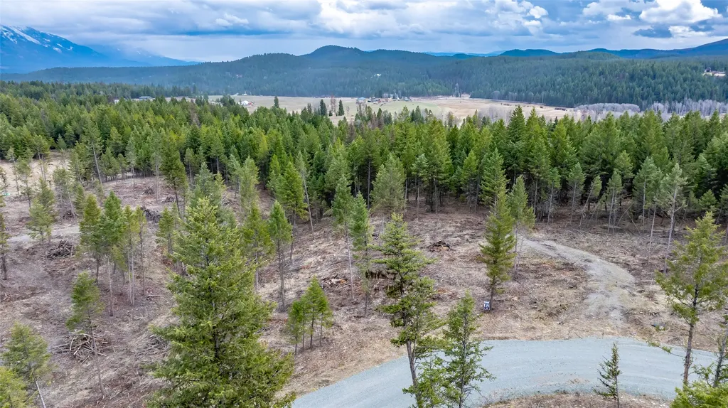 Nhn Lot #33 Osprey Loop Eureka MT 59917