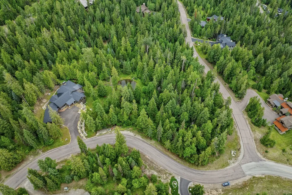 90 Woodland Star Circle Whitefish MT 59937