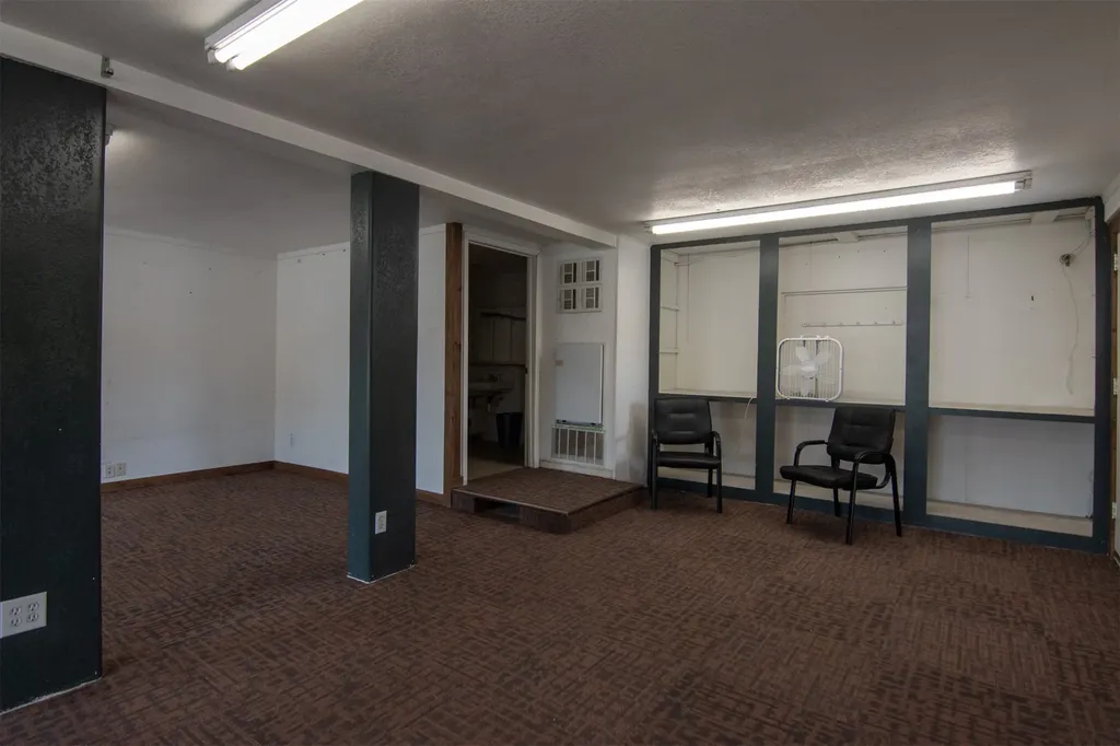 22 Crossroad Way Libby MT 59923