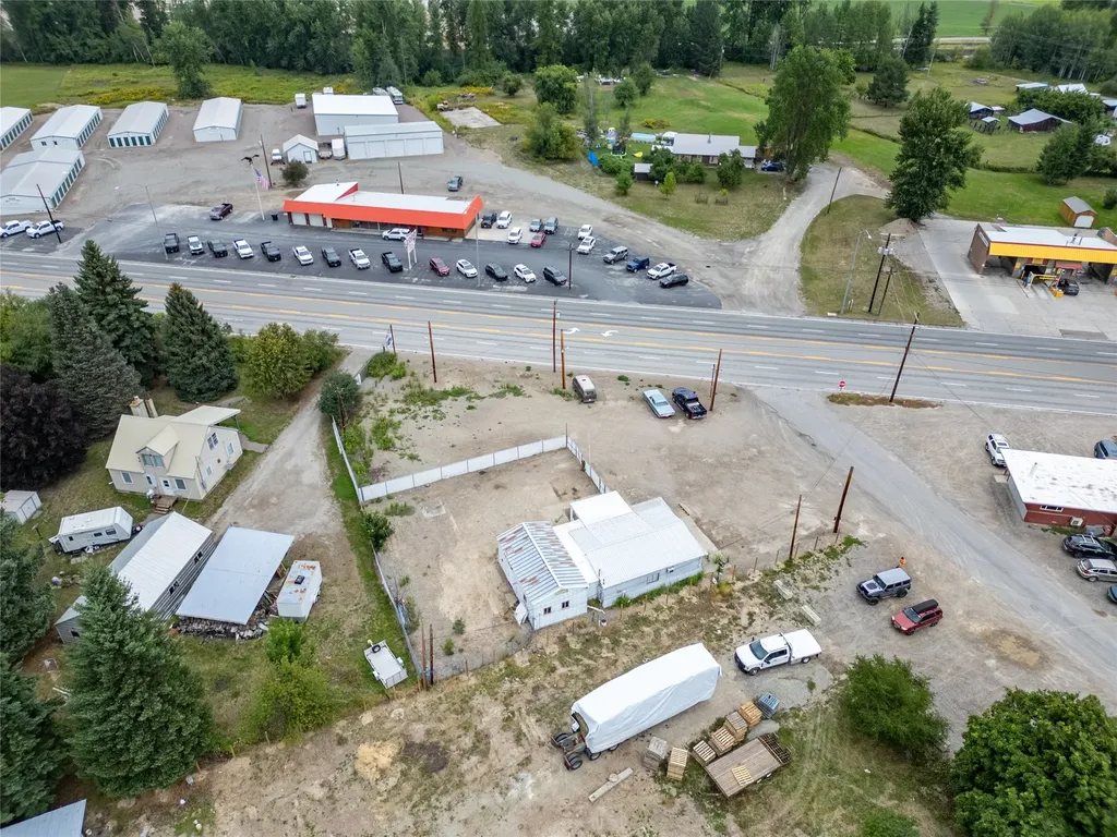 22 Crossroad Way Libby MT 59923