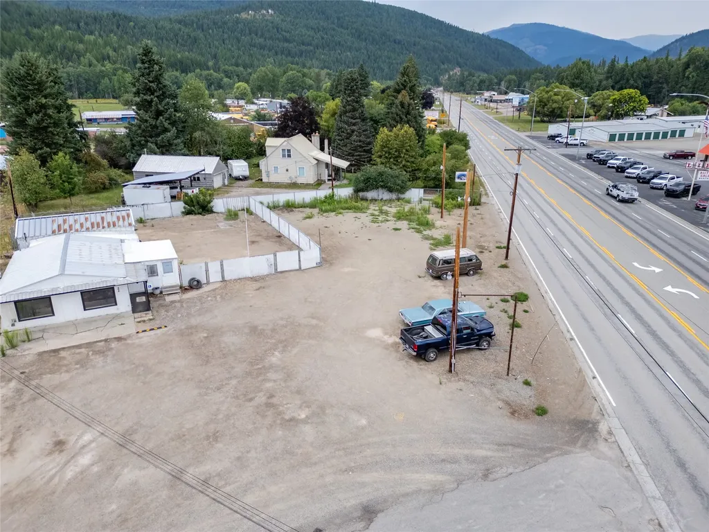 22 Crossroad Way Libby MT 59923