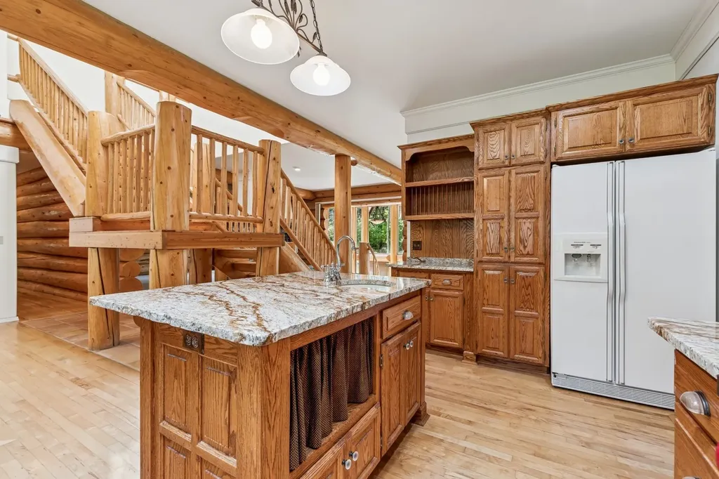 551 Ranch Road Bigfork MT 59911