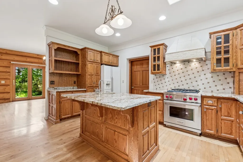 551 Ranch Road Bigfork MT 59911