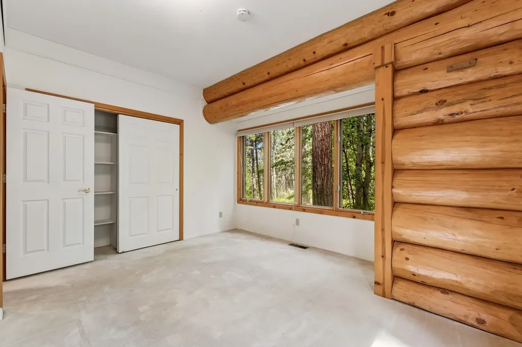 551 Ranch Road Bigfork MT 59911