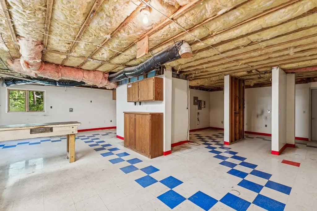 551 Ranch Road Bigfork MT 59911