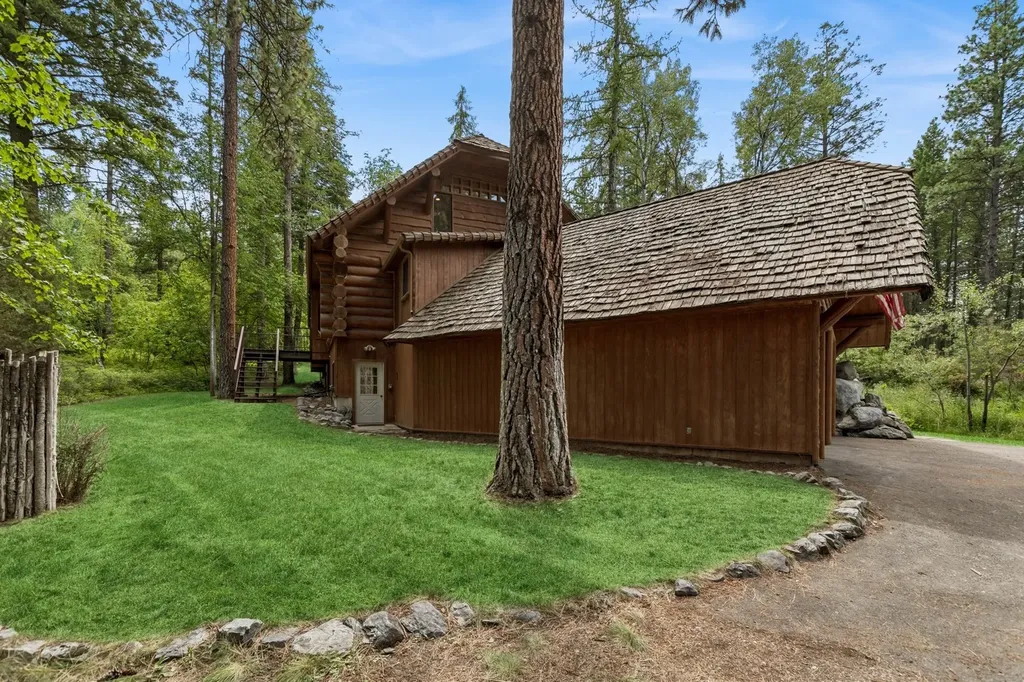 551 Ranch Road Bigfork MT 59911