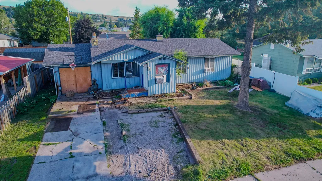 404 12th Avenue E Polson MT 59860