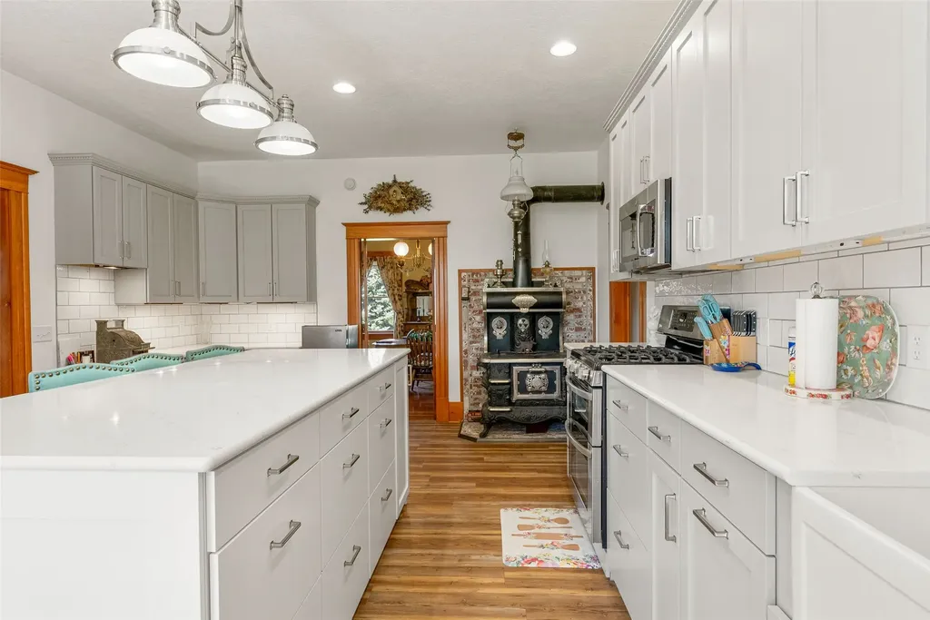 290 Bowman Road Hamilton MT 59840