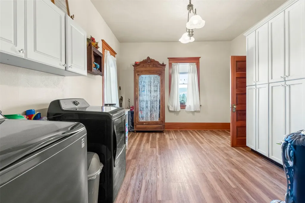 290 Bowman Road Hamilton MT 59840