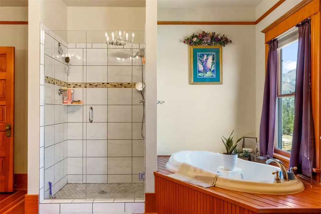 290 Bowman Road Hamilton MT 59840