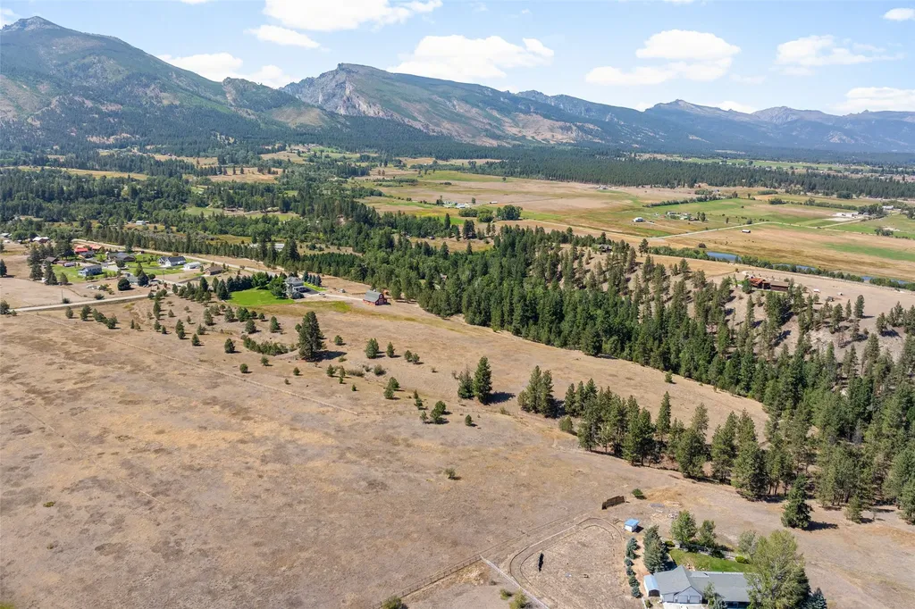 290 Bowman Road Hamilton MT 59840