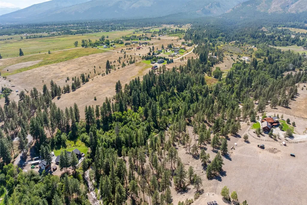 290 Bowman Road Hamilton MT 59840